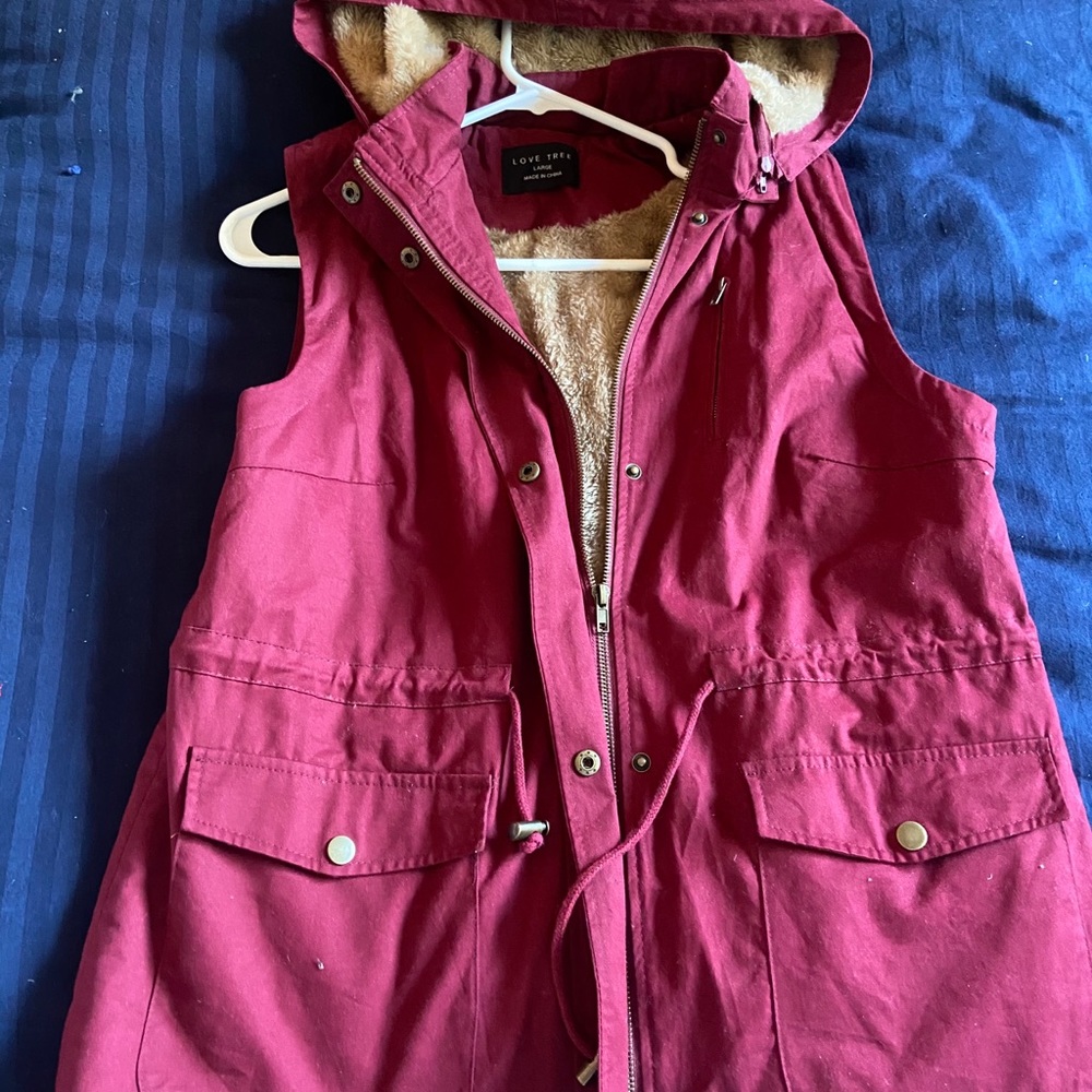 Sleeveless Burgundy Jacket